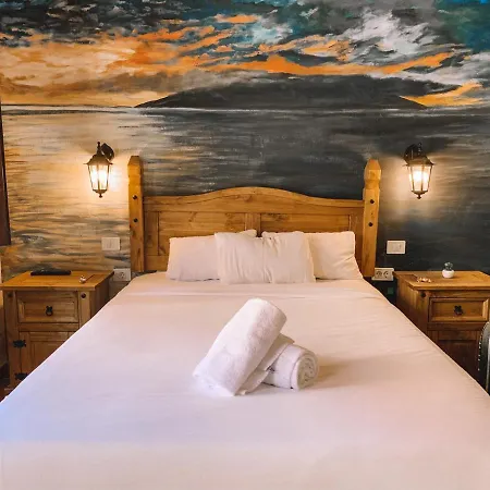 La Casa Nova Hotel 2*